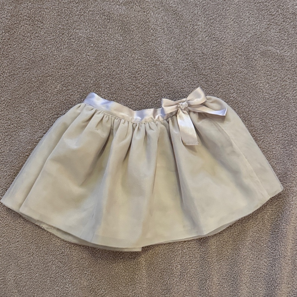 OshKosh B'gosh Cream Skirt with Satin Ribbon